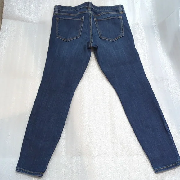 GAP Women's True Skinny Denim Jeans Size 27 Regular - Picture 2 of 9